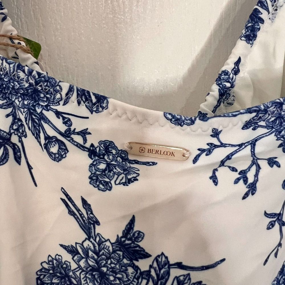 Berlook Womens Swimsuit 2XL Blue Tie‎ Floral One Piece Swimwear Stretch NWT - Picture 7 of 9